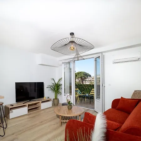 Superbe T2 Juan Les Pins 300M Des Plages Antibes Exterior foto